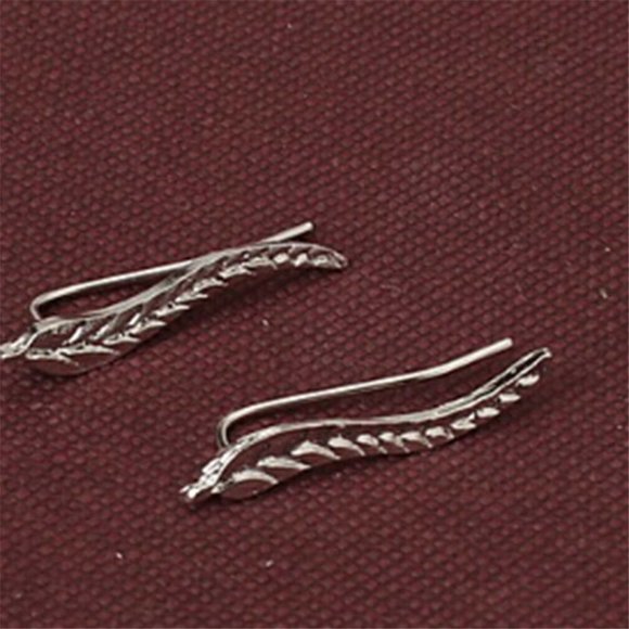 NWOT Silver Ear Climber Crawler Feather Earrings - Picture 3 of 4